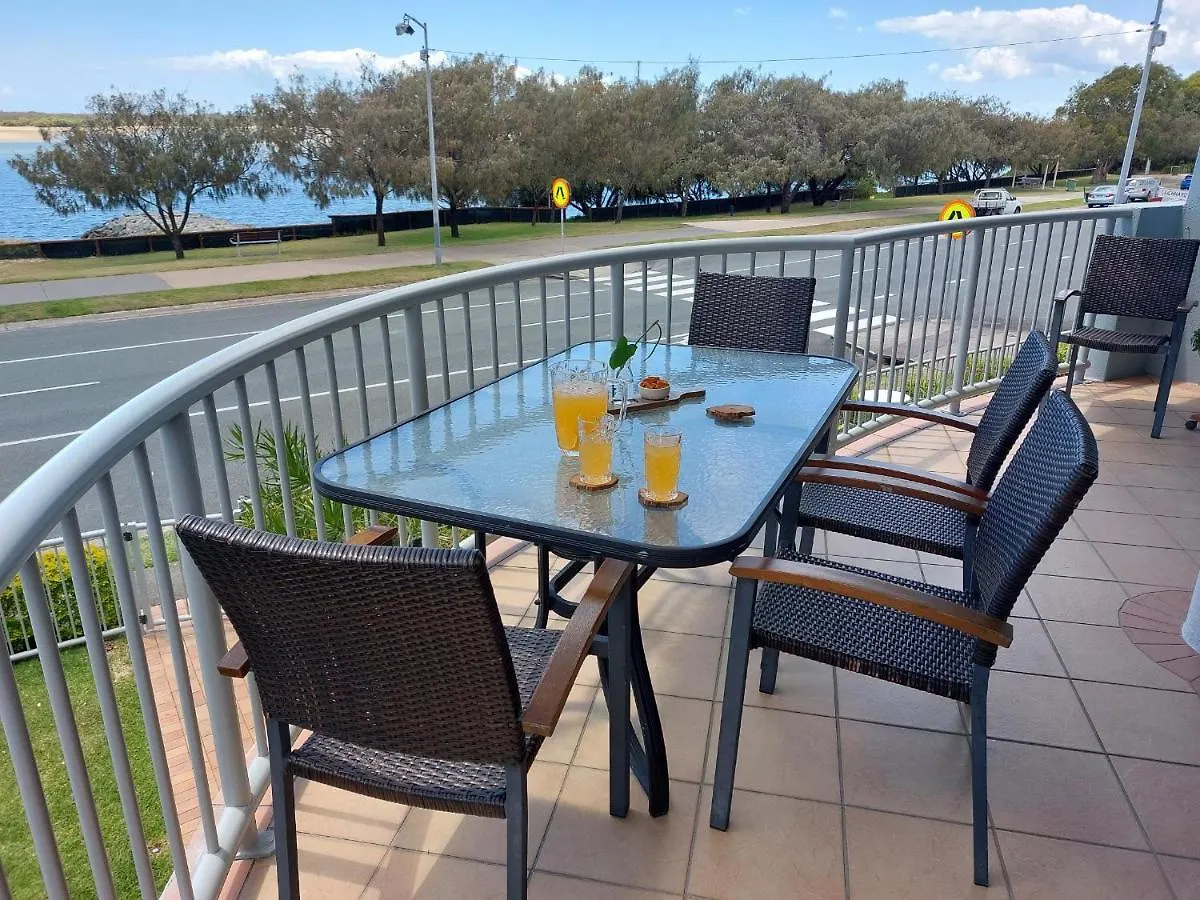 Sandy Shores Holiday Units Golden Beach Australia